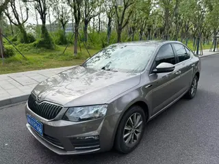 Skoda Octavia 2017 1.6L Automatic line creation exterior photo 1 Skoda Octavia 2017 1.6L Automatic line creation exterior photo 1