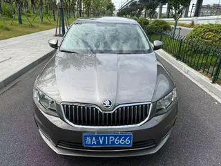 Skoda Octavia 2017 1.6L Automatic line creation exterior photo 2 Skoda Octavia 2017 1.6L Automatic line creation exterior photo 2