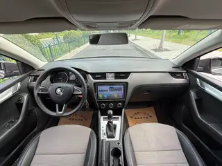Skoda Octavia 2017 1.6L Automatic line creation interior photo 10 Skoda Octavia 2017 1.6L Automatic line creation interior photo 10
