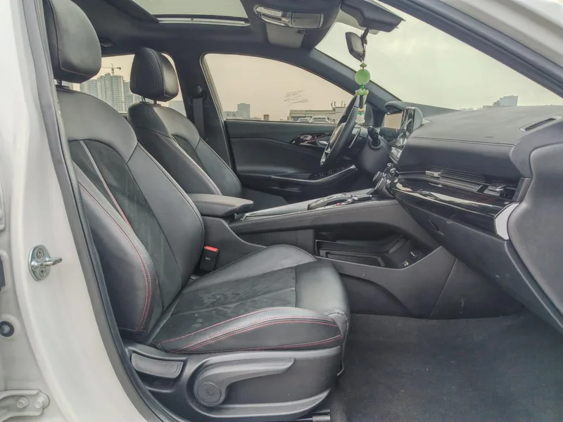 Hyundai Lafesta 2023 270TGDi DCT N Line DLX Luxury Edition interior photo 8