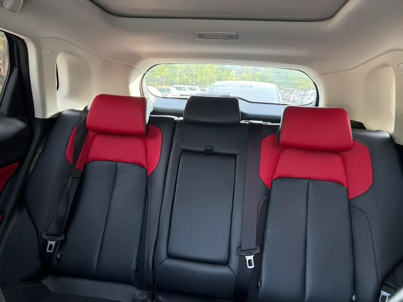 Changan CS55 PLUS 2022 Segunda generación 1.5T DCT Acabado premium interior foto 15 Changan CS55 PLUS 2022 Segunda generación 1.5T DCT Acabado premium interior foto 15