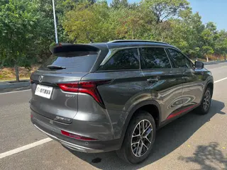 Changan CS75 PLUS 2021 1.5T Automatic pioneer type exterior photo 6 Changan CS75 PLUS 2021 1.5T Automatic pioneer type exterior photo 6