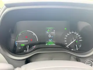 Toyota Sienna 2024 Dual Power 2.5L Four-wheel drive Premium Edition interior photo 14 Toyota Sienna 2024 Dual Power 2.5L Four-wheel drive Premium Edition interior photo 14