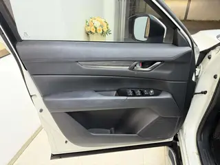 Mazda CX-5 2019 2.0L Automatic two-wheel drive smart type Country VI interior photo 13 Mazda CX-5 2019 2.0L Automatic two-wheel drive smart type Country VI interior photo 13
