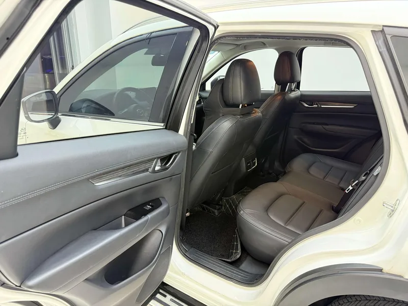 Mazda CX-5 2019 2.0L Automatic two-wheel drive smart type Country VI interior photo 16 Mazda CX-5 2019 2.0L Automatic two-wheel drive smart type Country VI interior photo 16