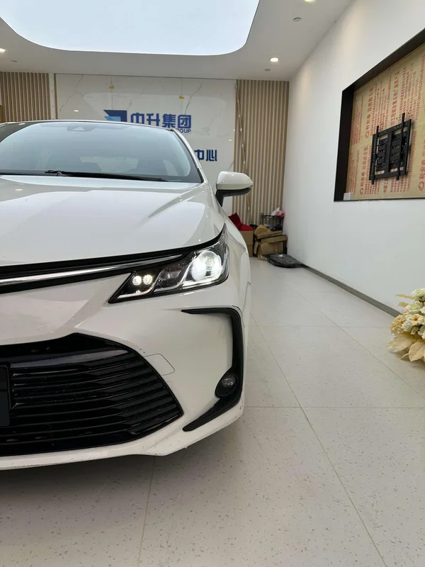 Toyota Corolla 2019 1.2T S-CVT GL-i Versión de élite exterior foto 6 Toyota Corolla 2019 1.2T S-CVT GL-i Versión de élite exterior foto 6