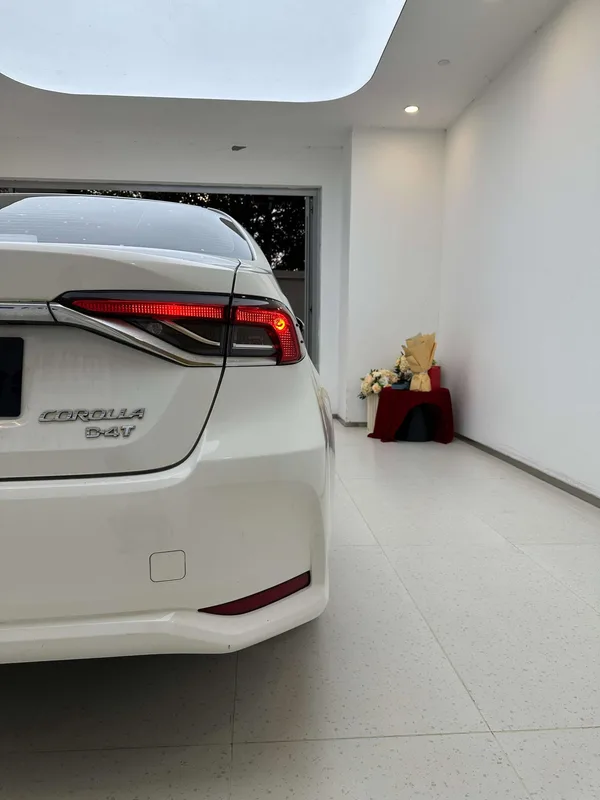 Toyota Corolla 2019 1.2T S-CVT GL-i Versión de élite exterior foto 7 Toyota Corolla 2019 1.2T S-CVT GL-i Versión de élite exterior foto 7