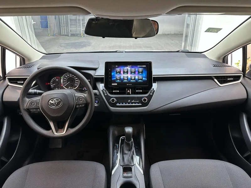 Toyota Corolla 2019 1.2T S-CVT GL-i Versión de élite interior foto 18 Toyota Corolla 2019 1.2T S-CVT GL-i Versión de élite interior foto 18