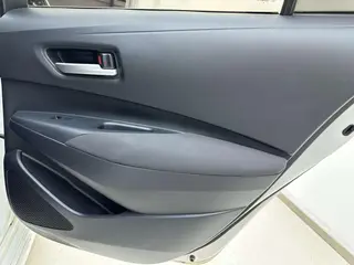Toyota Corolla 2019 1.2T S-CVT GL-i Versión de élite interior foto 20 Toyota Corolla 2019 1.2T S-CVT GL-i Versión de élite interior foto 20