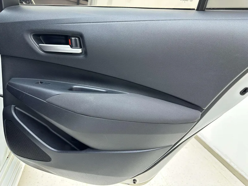 Toyota Corolla 2019 1.2T S-CVT GL-i Versión de élite interior foto 20 Toyota Corolla 2019 1.2T S-CVT GL-i Versión de élite interior foto 20