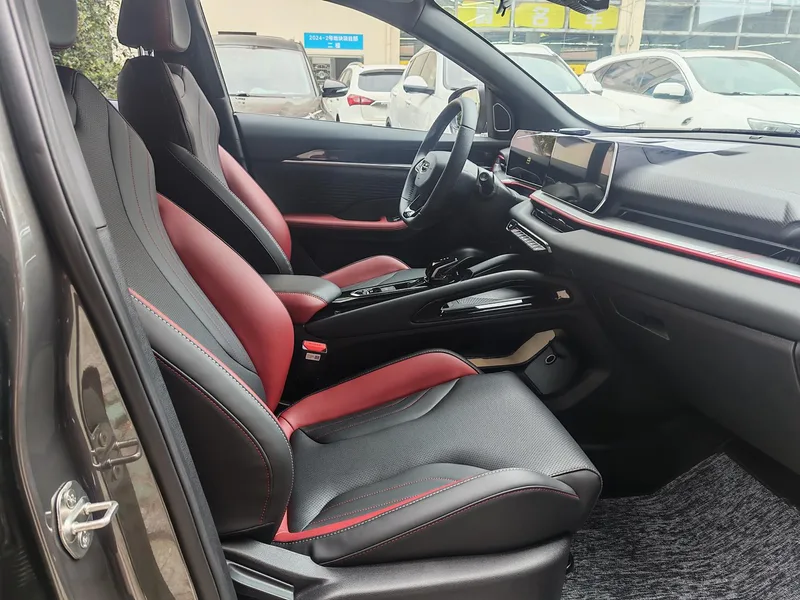 Geely Coolray 2023 Coolray COOL 1.5T DCT Champion Edition interior photo 17