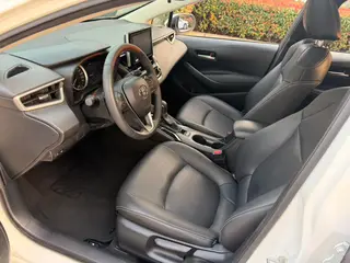 Toyota Corolla 2019 1.2T S-CVT GL-i Version de luxe intérieur photo 7 Toyota Corolla 2019 1.2T S-CVT GL-i Version de luxe intérieur photo 7