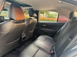 Toyota Corolla 2019 1.2T S-CVT GL-i Version de luxe intérieur photo 8 Toyota Corolla 2019 1.2T S-CVT GL-i Version de luxe intérieur photo 8