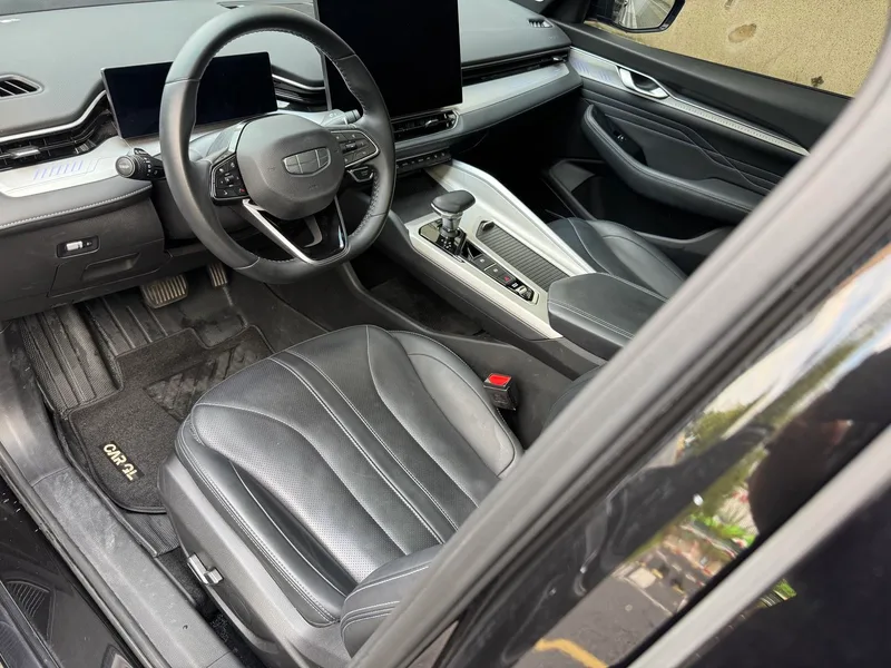 Geely Preface 2025 1.5T Oriental Yao soaring version exterior photo 4