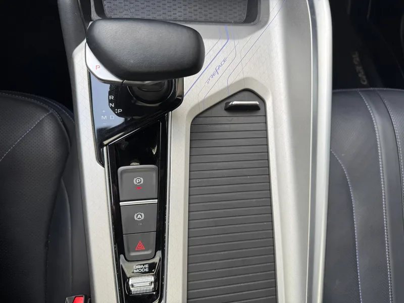 Geely Preface 2025 1.5T Oriental Yao soaring version interior photo 18