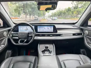 Chery Tiggo 8 Pro 2022 290T Version espace profond à deux roues motrices 5 Siège extérieur photo 5 Chery Tiggo 8 Pro 2022 290T Version espace profond à deux roues motrices 5 Siège extérieur photo 5