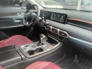Jetour X70 PLUS 2021 1.6T DCT ground 7 seat interior photo 9 Jetour X70 PLUS 2021 1.6T DCT ground 7 seat interior photo 9