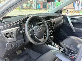 Toyota Corolla 2014 1.6L CVT GL interior photo 6 Toyota Corolla 2014 1.6L CVT GL interior photo 6