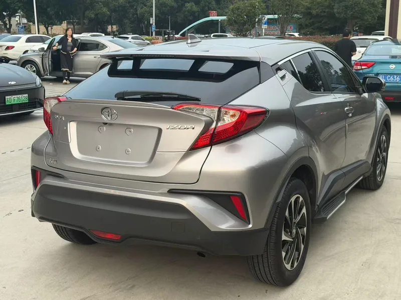 Toyota IZOA 2018 2.0L Yi Chi Edition Country VI interior photo 6 Toyota IZOA 2018 2.0L Yi Chi Edition Country VI interior photo 6