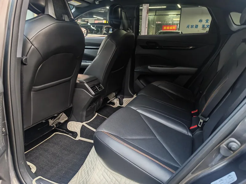 Changan UNI-V 2022 1.5T Premium Trim exterior photo 8 Changan UNI-V 2022 1.5T Premium Trim exterior photo 8