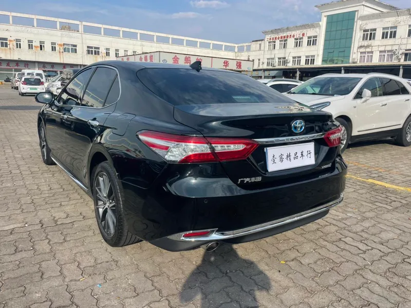 Toyota Camry 2023 Dual Power 2.5HG Luxury Edition interior photo 9 Toyota Camry 2023 Dual Power 2.5HG Luxury Edition interior photo 9