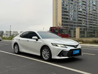Toyota Camry 2021 2.0G Edición de lujo exterior foto 4 Toyota Camry 2021 2.0G Edición de lujo exterior foto 4