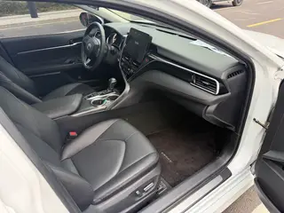 Toyota Camry 2021 2.0G Edición de lujo interior foto 16 Toyota Camry 2021 2.0G Edición de lujo interior foto 16