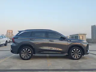 Changan CS75 PLUS 2023 Tercera generación 1.5T Tipo piloto automático exterior foto 5 Changan CS75 PLUS 2023 Tercera generación 1.5T Tipo piloto automático exterior foto 5
