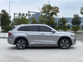 Geely Monjaro 2021 2.0TD Modelo insignia de tracción en las cuatro ruedas automática de alta potencia exterior foto 4 Geely Monjaro 2021 2.0TD Modelo insignia de tracción en las cuatro ruedas automática de alta potencia exterior foto 4