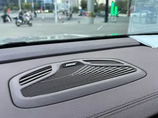 Geely Monjaro 2021 2.0TD Modelo insignia de tracción en las cuatro ruedas automática de alta potencia interior foto 17 Geely Monjaro 2021 2.0TD Modelo insignia de tracción en las cuatro ruedas automática de alta potencia interior foto 17