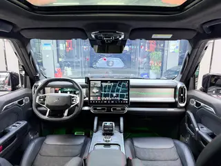 Jetour T2 2025 2.0TD XWD Time travel+ interior photo 8 Jetour T2 2025 2.0TD XWD Time travel+ interior photo 8