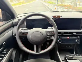 Hyundai Tucson 2025 Tucson L 1.5T GLX Versión de élite N-Line interior foto 14 Hyundai Tucson 2025 Tucson L 1.5T GLX Versión de élite N-Line interior foto 14