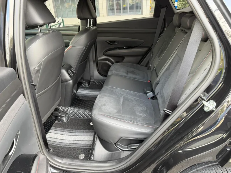 Hyundai Tucson 2025 Tucson L 1.5T GLX Versión de élite N-Line interior foto 17 Hyundai Tucson 2025 Tucson L 1.5T GLX Versión de élite N-Line interior foto 17