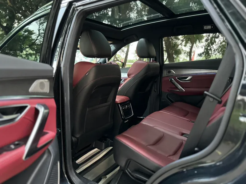 Jetour X70 PLUS 2021 1.6T DCT Estrella 7 Asiento interior foto 11 Jetour X70 PLUS 2021 1.6T DCT Estrella 7 Asiento interior foto 11