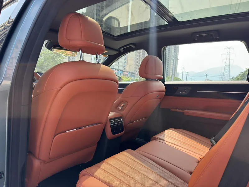 Jetour X70L 2026 2.0TD 8AT Modelo insignia exterior foto 5 Jetour X70L 2026 2.0TD 8AT Modelo insignia exterior foto 5
