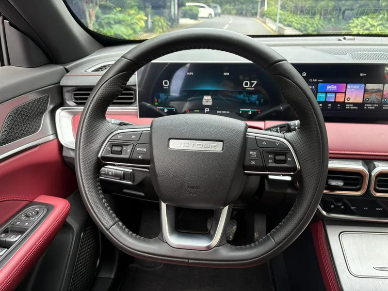 Jetour X70 PLUS 2025 Edición campeona 1.5T DCT Campeón MAX 5 Asiento interior foto 18 Jetour X70 PLUS 2025 Edición campeona 1.5T DCT Campeón MAX 5 Asiento interior foto 18