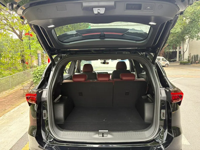 Jetour X70 PLUS 2025 Edición campeona 1.5T DCT Campeón MAX 5 Asiento interior foto 19 Jetour X70 PLUS 2025 Edición campeona 1.5T DCT Campeón MAX 5 Asiento interior foto 19