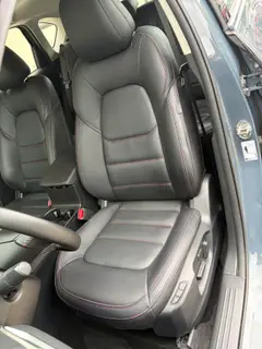 Mazda CX-5 2021 2.0L Automatic two-wheel drive black knight type exterior photo 4 Mazda CX-5 2021 2.0L Automatic two-wheel drive black knight type exterior photo 4