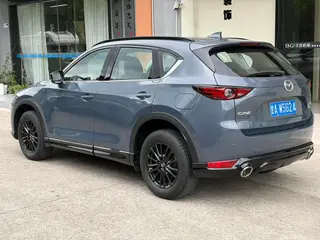 Mazda CX-5 2021 2.0L Automatic two-wheel drive black knight type interior photo 17 Mazda CX-5 2021 2.0L Automatic two-wheel drive black knight type interior photo 17