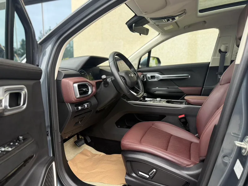 Geely Okavango 2022 1.8TD DCT Luxury type exterior photo 4
