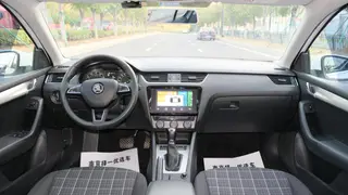 Skoda Octavia 2019 TSI230 DSG Zhixing Comfort Edition China V interior photo 7 Skoda Octavia 2019 TSI230 DSG Zhixing Comfort Edition China V interior photo 7