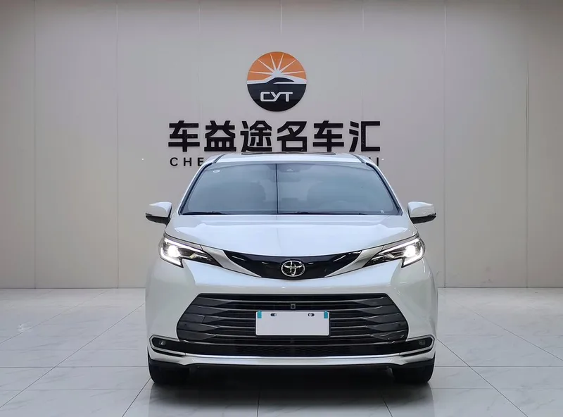 Toyota Sienna 2024 Dual Power 2.5L Four-wheel drive Premium Edition exterior photo 2