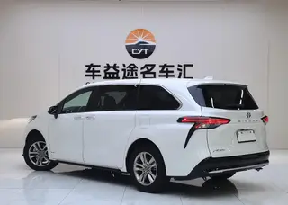 Toyota Sienna 2024 Dual Power 2.5L Four-wheel drive Premium Edition exterior photo 4