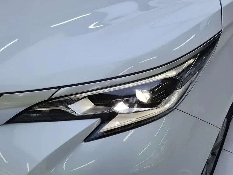 Toyota Sienna 2024 Dual Power 2.5L Four-wheel drive Premium Edition exterior photo 8