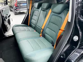 Jetour T2 2023 2.0TD Tracción a las cuatro ruedas Conquista interior foto 13 Jetour T2 2023 2.0TD Tracción a las cuatro ruedas Conquista interior foto 13