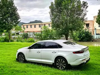 Geely Preface 2025 1.5T Oriental Yao Kunlun Edition exterior photo 5 Geely Preface 2025 1.5T Oriental Yao Kunlun Edition exterior photo 5
