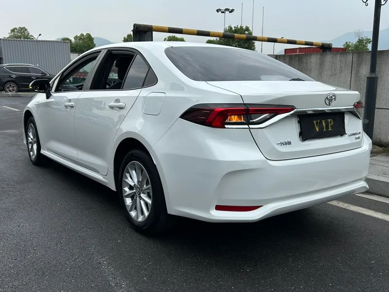 Toyota Corolla 2021 1.2T S-CVT Versión de élite exterior foto 7 Toyota Corolla 2021 1.2T S-CVT Versión de élite exterior foto 7