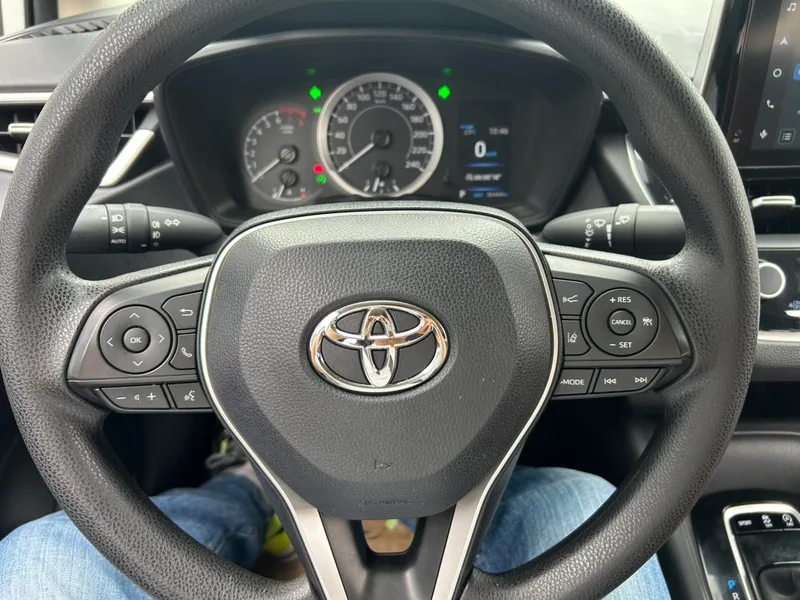 Toyota Corolla 2021 1.2T S-CVT Versión de élite interior foto 11 Toyota Corolla 2021 1.2T S-CVT Versión de élite interior foto 11