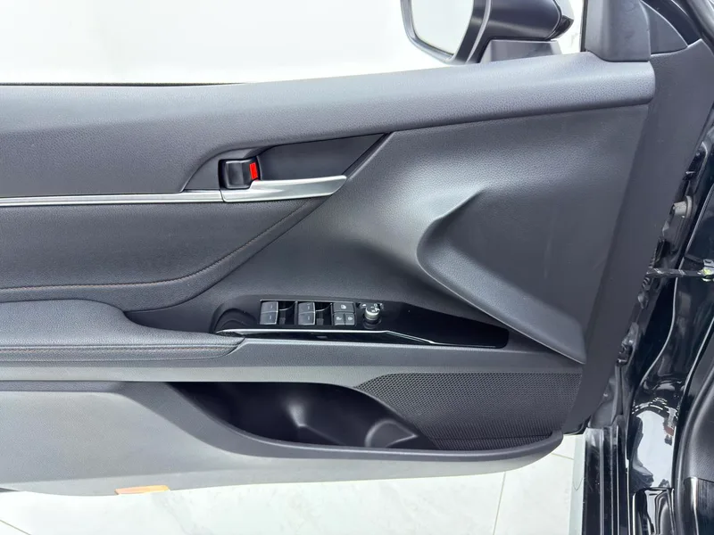 Toyota Camry 2021 Dual Power 2.5HGVP Leading Edition exterior photo 5 Toyota Camry 2021 Dual Power 2.5HGVP Leading Edition exterior photo 5