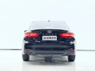 Toyota Camry 2021 Dual Power 2.5HGVP Leading Edition interior photo 16 Toyota Camry 2021 Dual Power 2.5HGVP Leading Edition interior photo 16